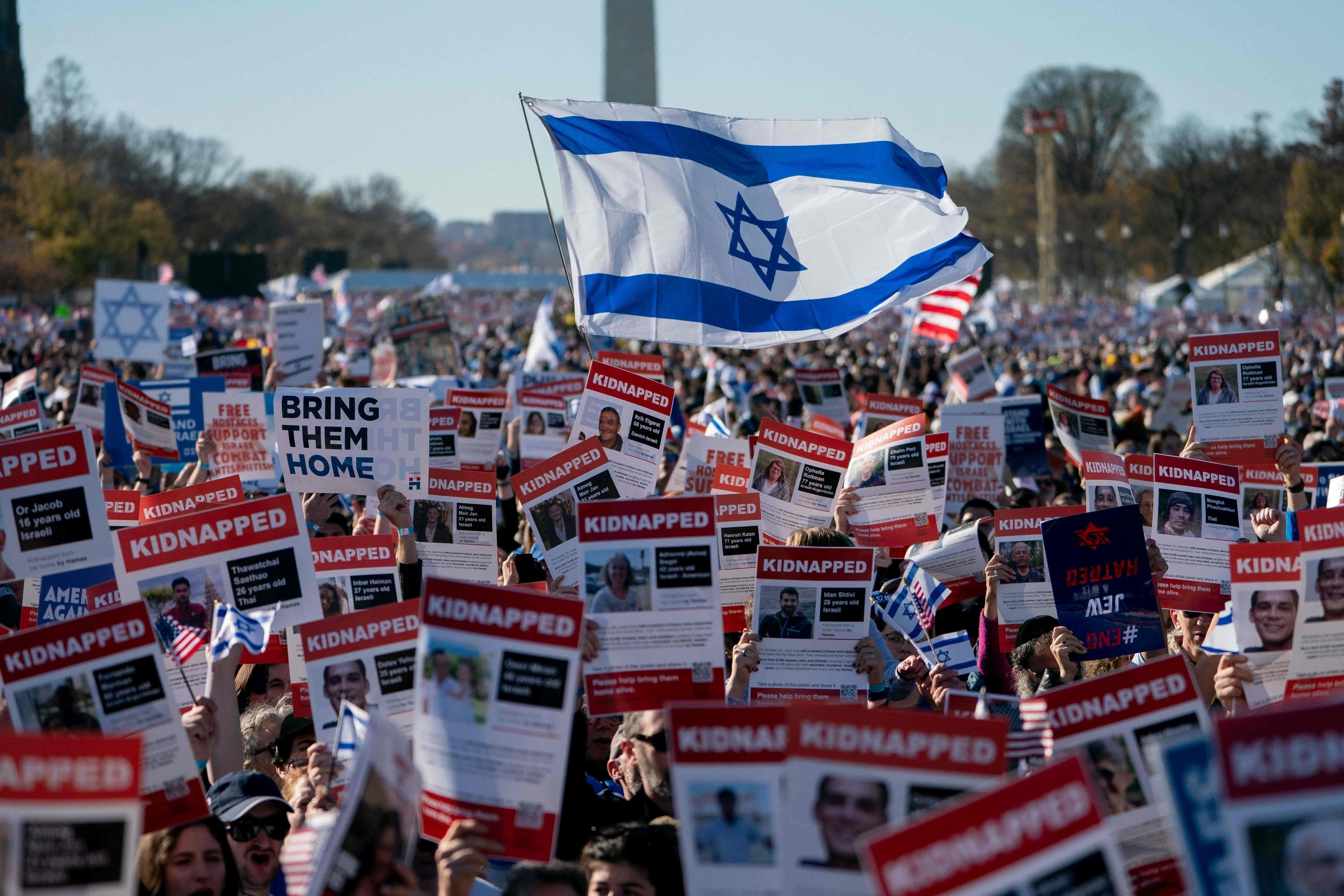 PHOTO: Demonstrators in support of Israel gather to denounce antisemitism and call for the release of Israeli hostages, on the National Mall in Washington, Nov. 14, 2023.