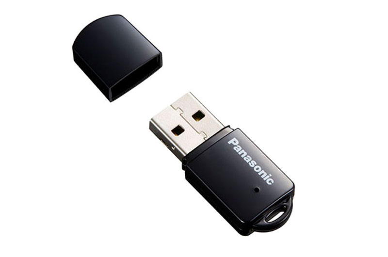 Panasonic PT VMZ82 Review USB