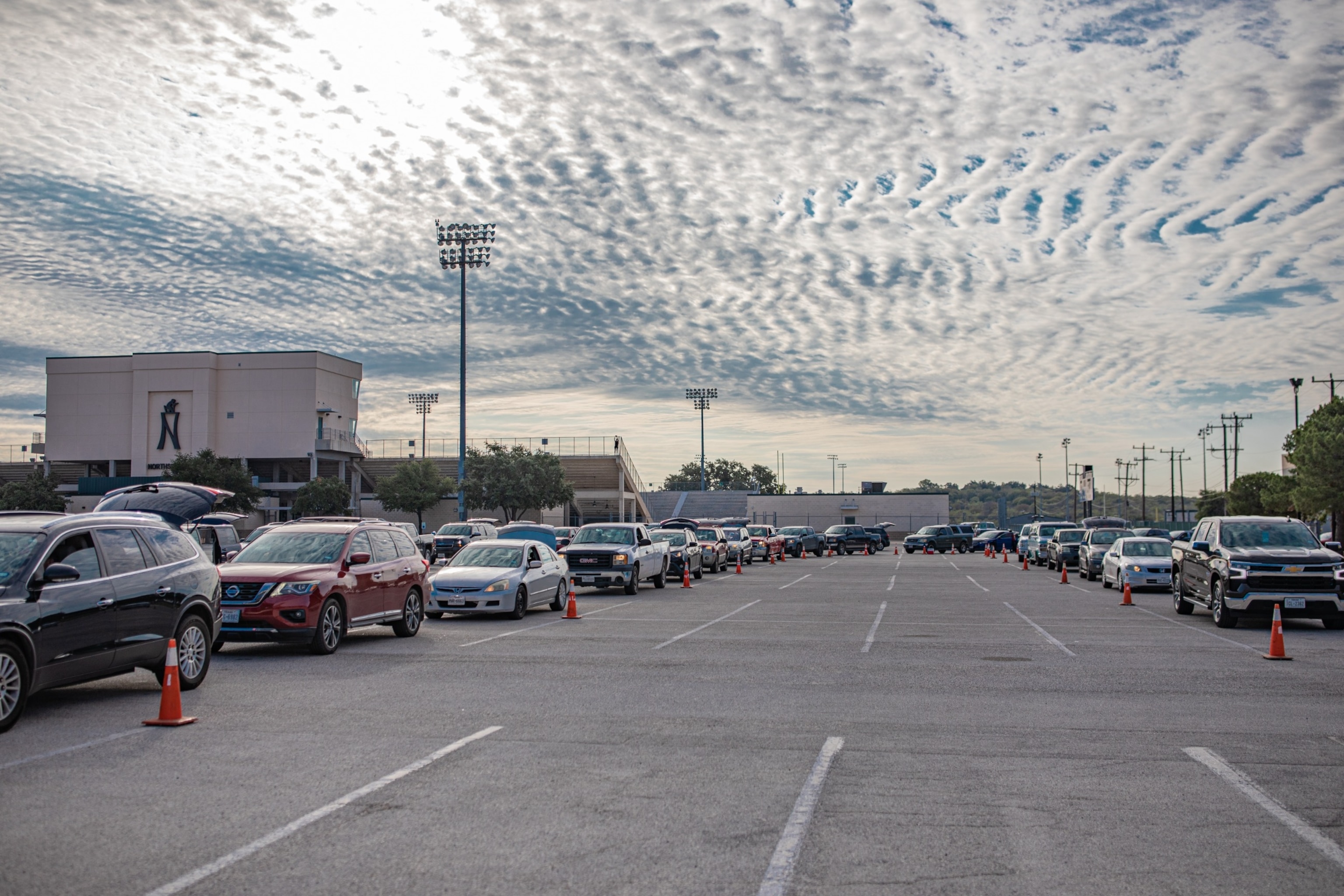 PHOTO: Line of cars waiting at San Antonio Food Bank.