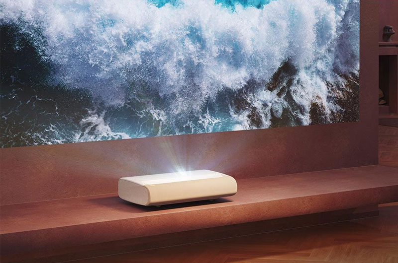 Samsung 'The Premiere' 9 LPU9D Lifestyle